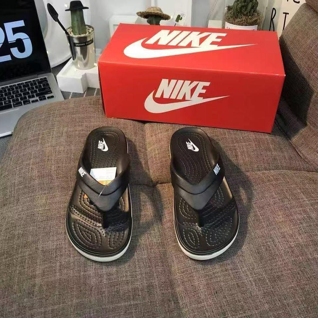 נעליים Nike Nike