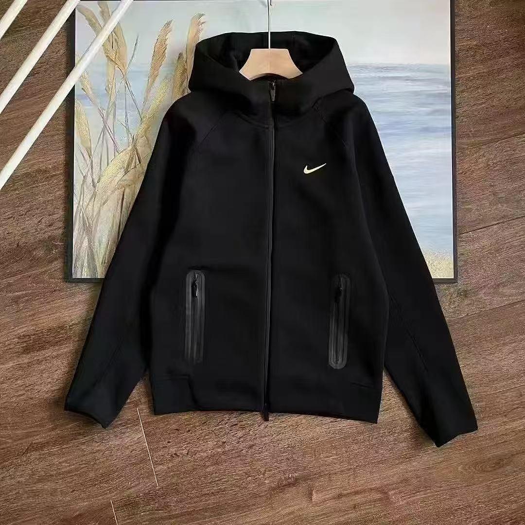 חליפת אימון Nike Nike