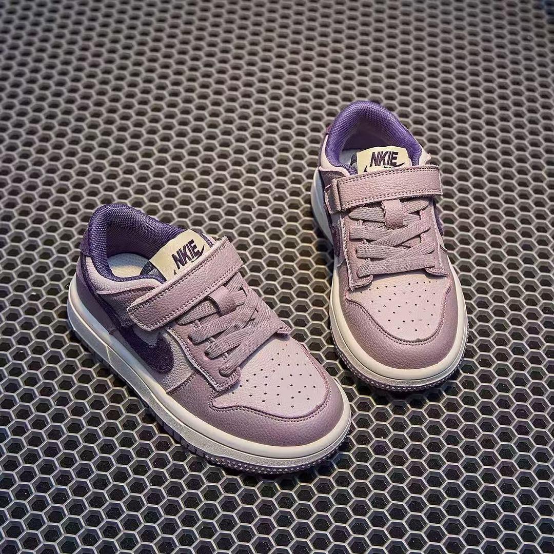 נעליים Nike Nike