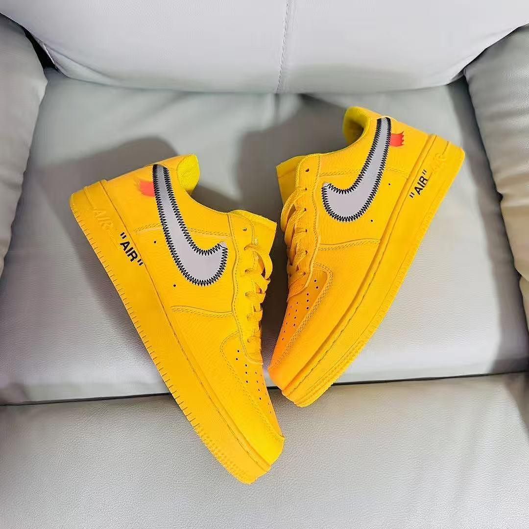 נעליים Nike Nike