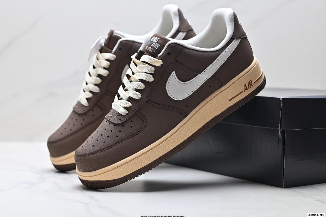 נעליים Nike Nike