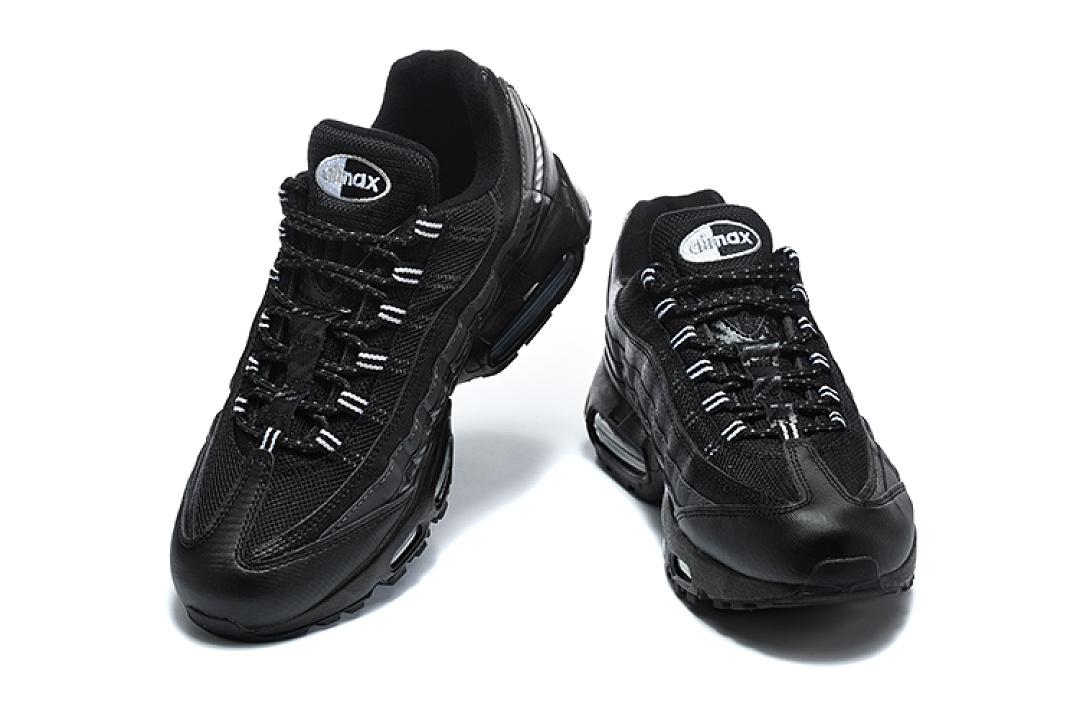 נעליים Nike Nike