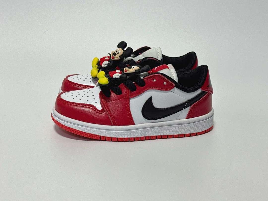 נעליים Nike Nike