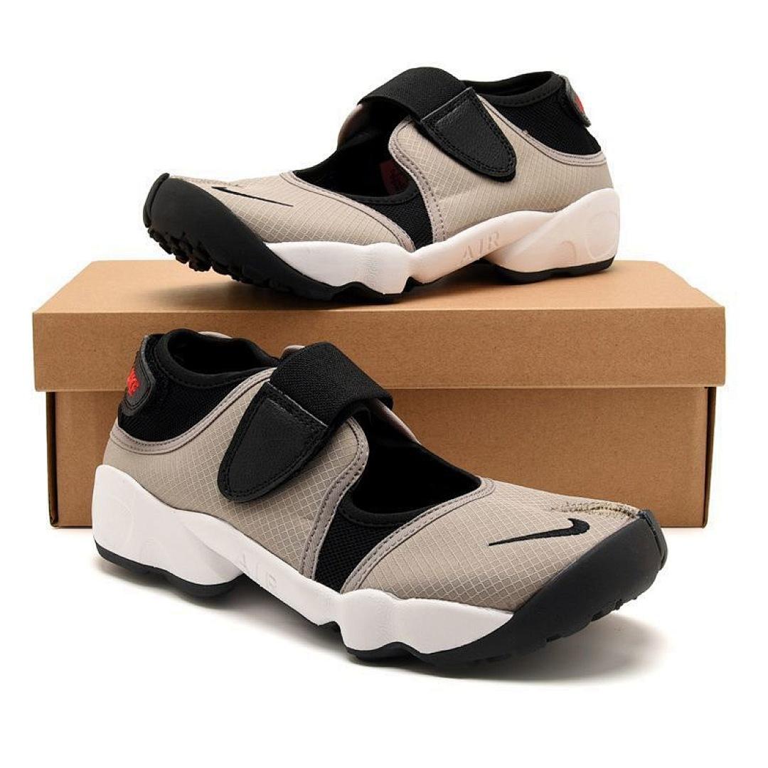 נעליים Nike Nike