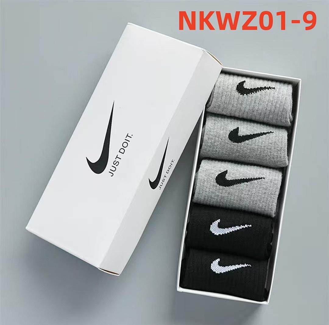 גרביים Nkwz Nkwz