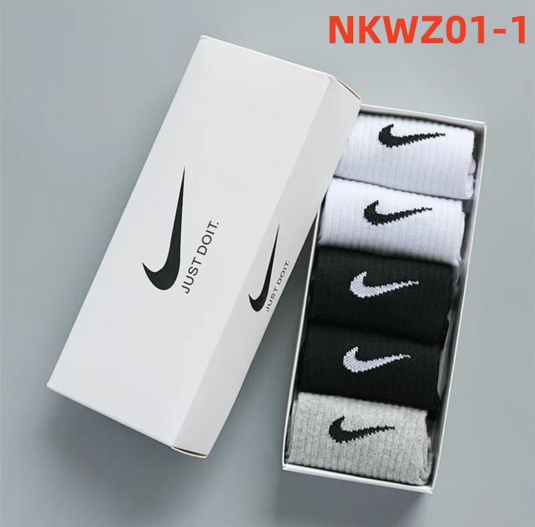 גרביים Nkwz Nkwz