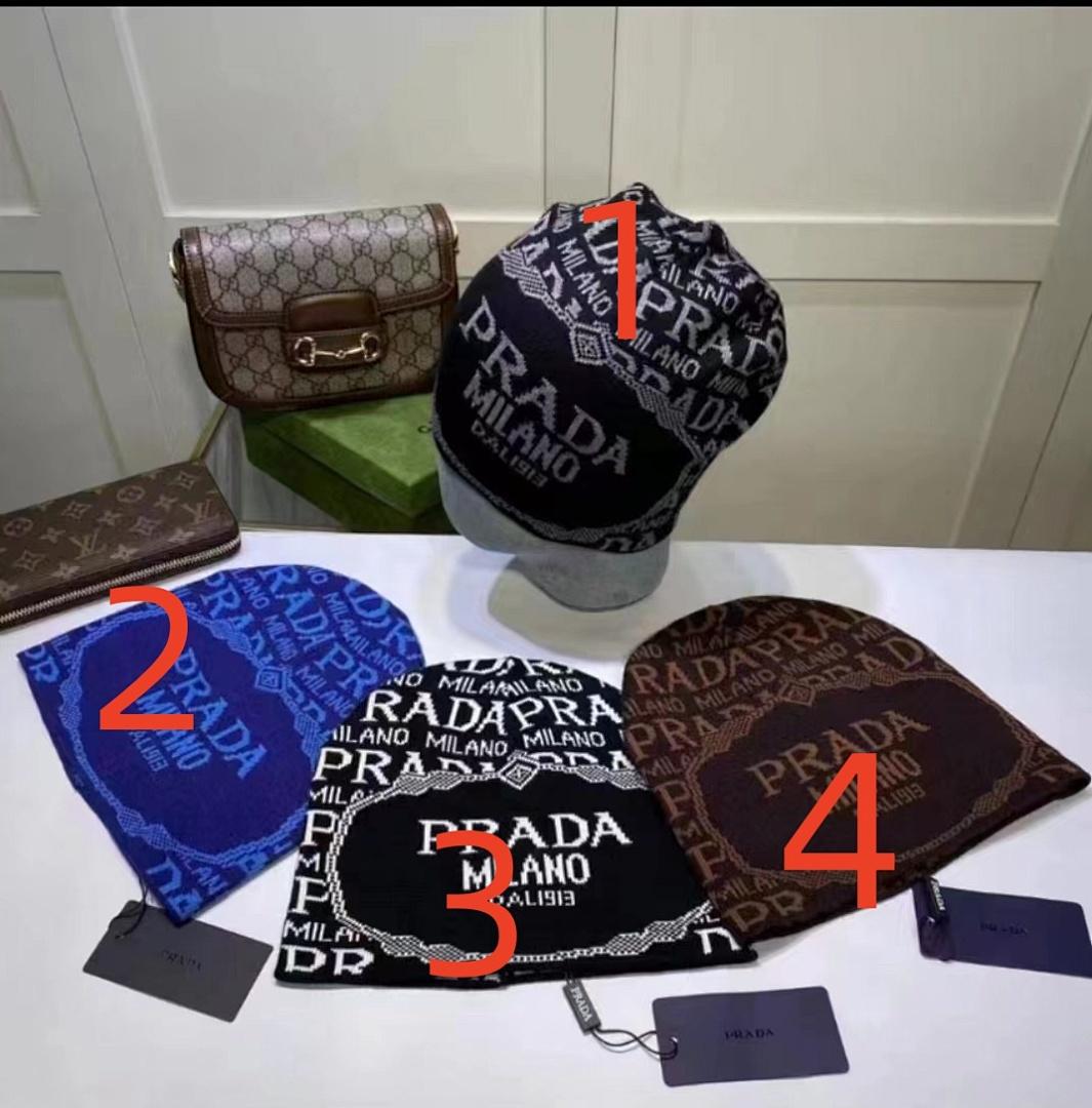כובע Prada Prada