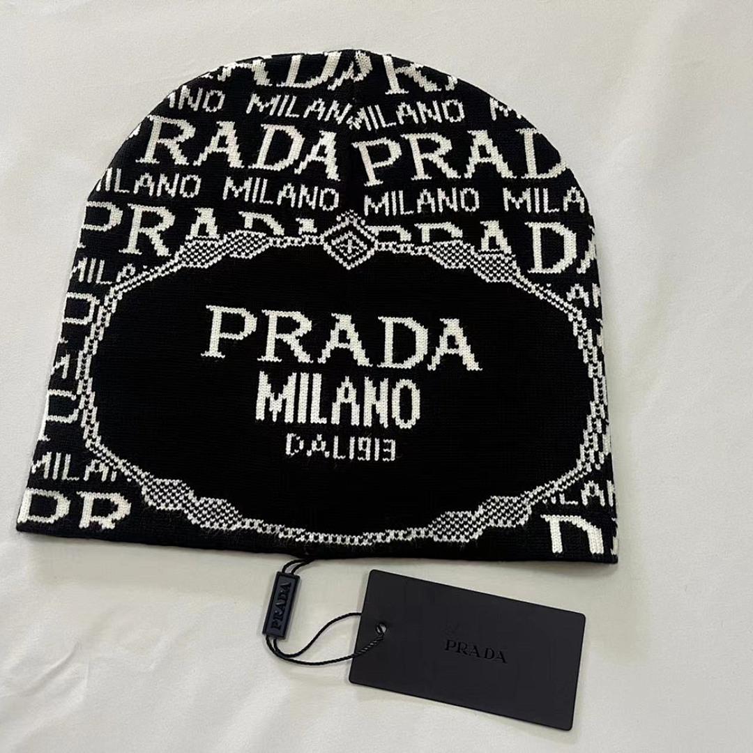 כובע Prada Prada