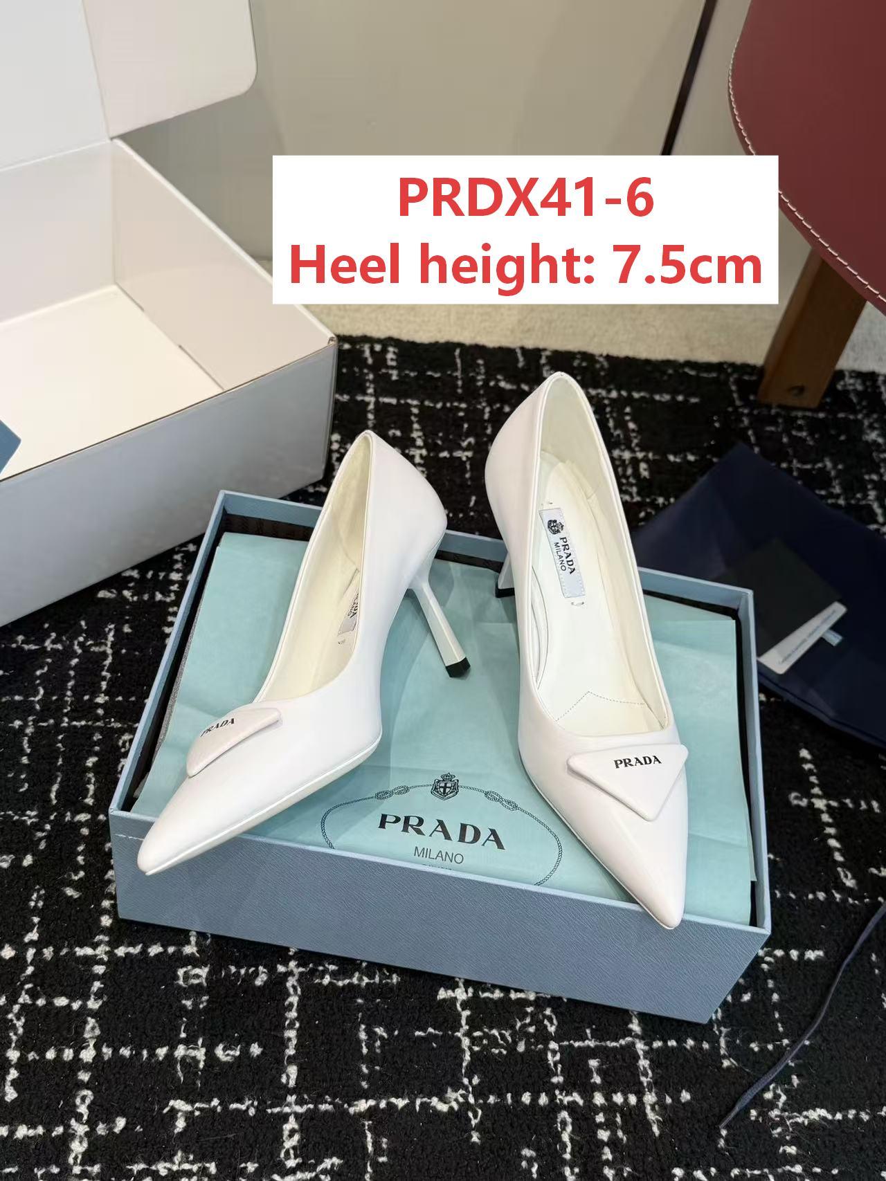 נעלי עקב Prada Prada