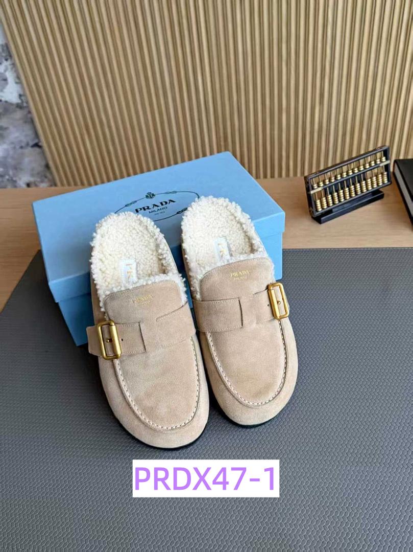 נעליים Prada Prada
