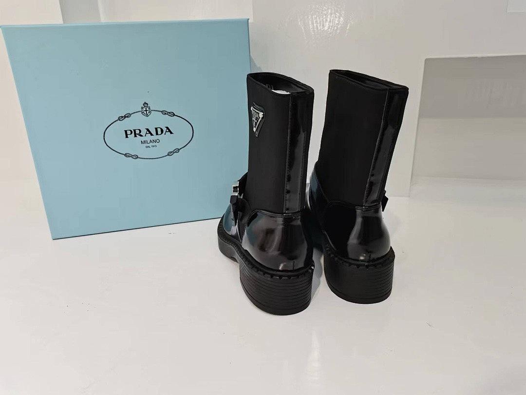 נעלי בית Prada Prada