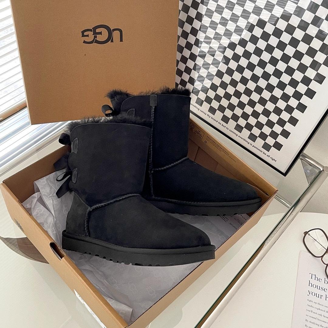 מגפי חורף UGG UGG