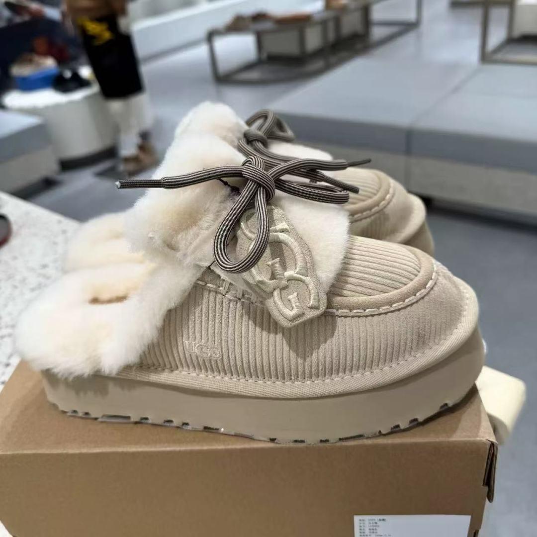נעליים UGG UGG