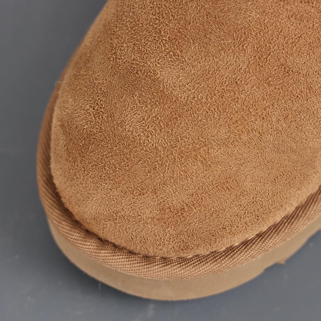 מגפי פרווה UGG UGG