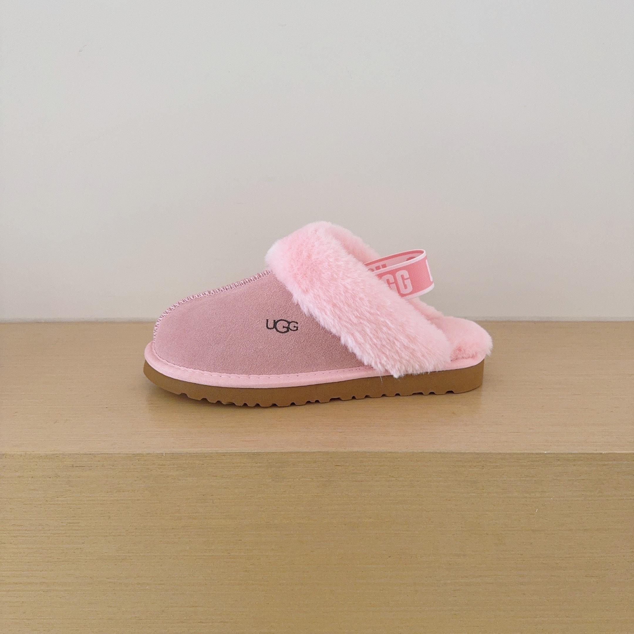 נעלי בית UGG UGG