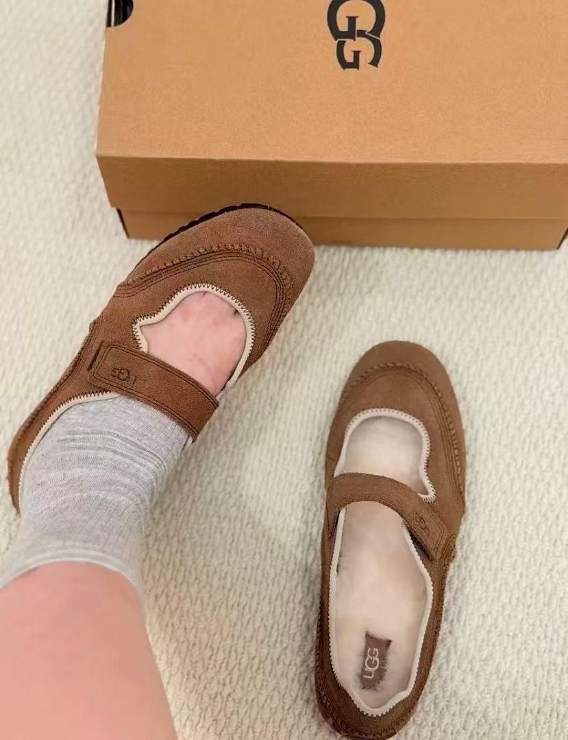 נעליים UGG UGG