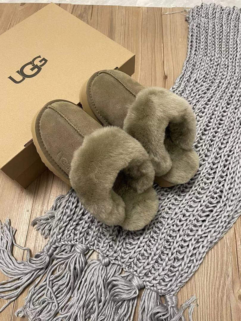 נעליים UGG UGG