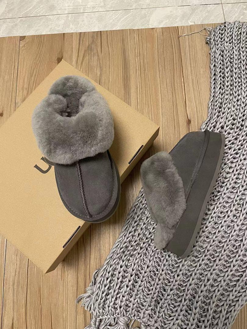 נעליים UGG UGG