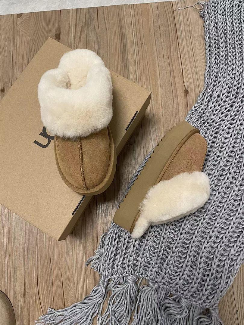 נעליים UGG UGG