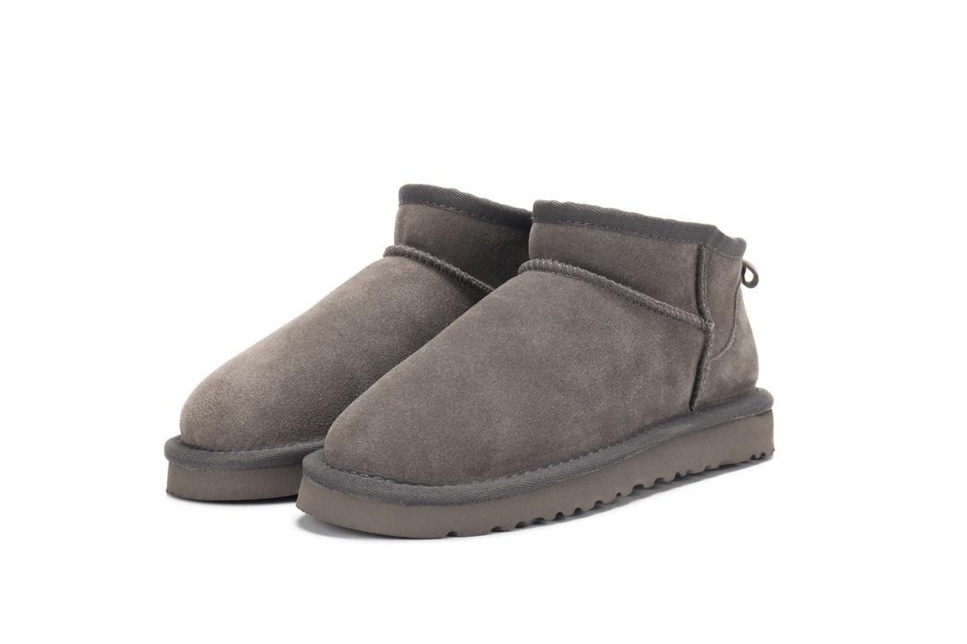 מגפונים קצרים UGG UGG
