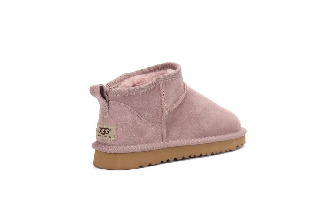 מגפונים קצרים UGG UGG