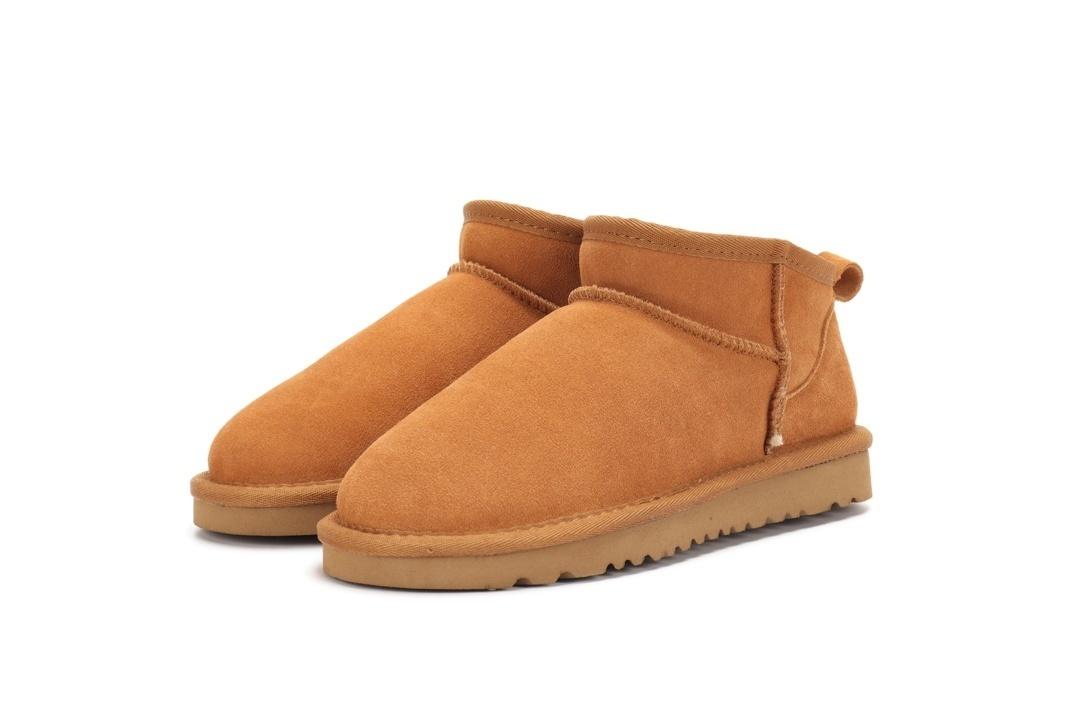 מגפונים קצרים UGG UGG