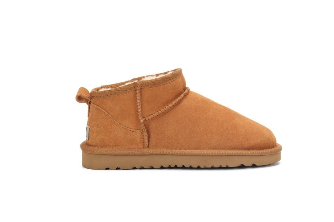 מגפונים קצרים UGG UGG