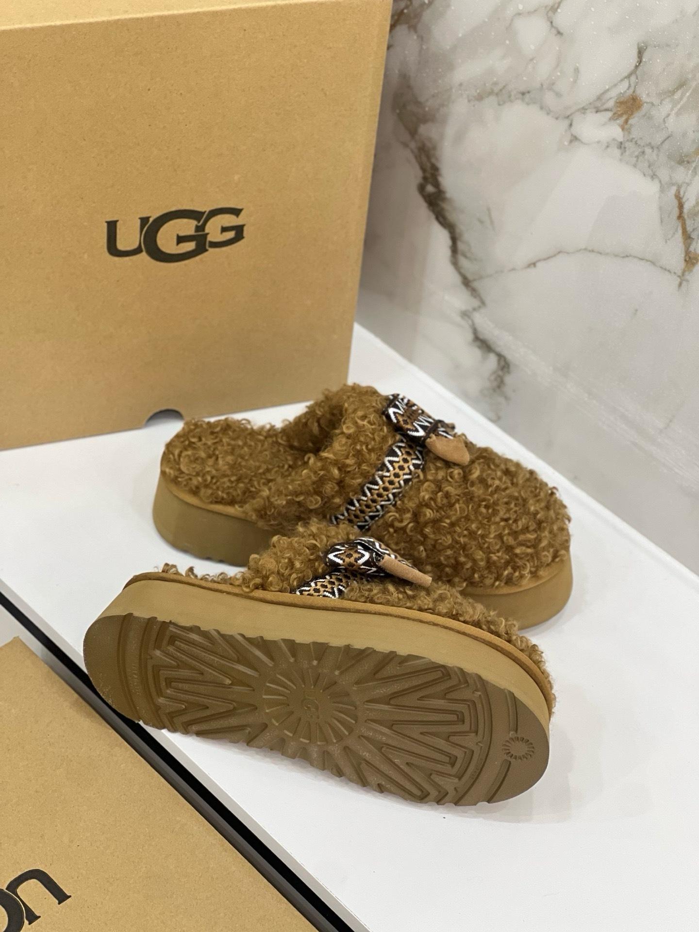 נעלי בית פלטפורמה UGG UGG