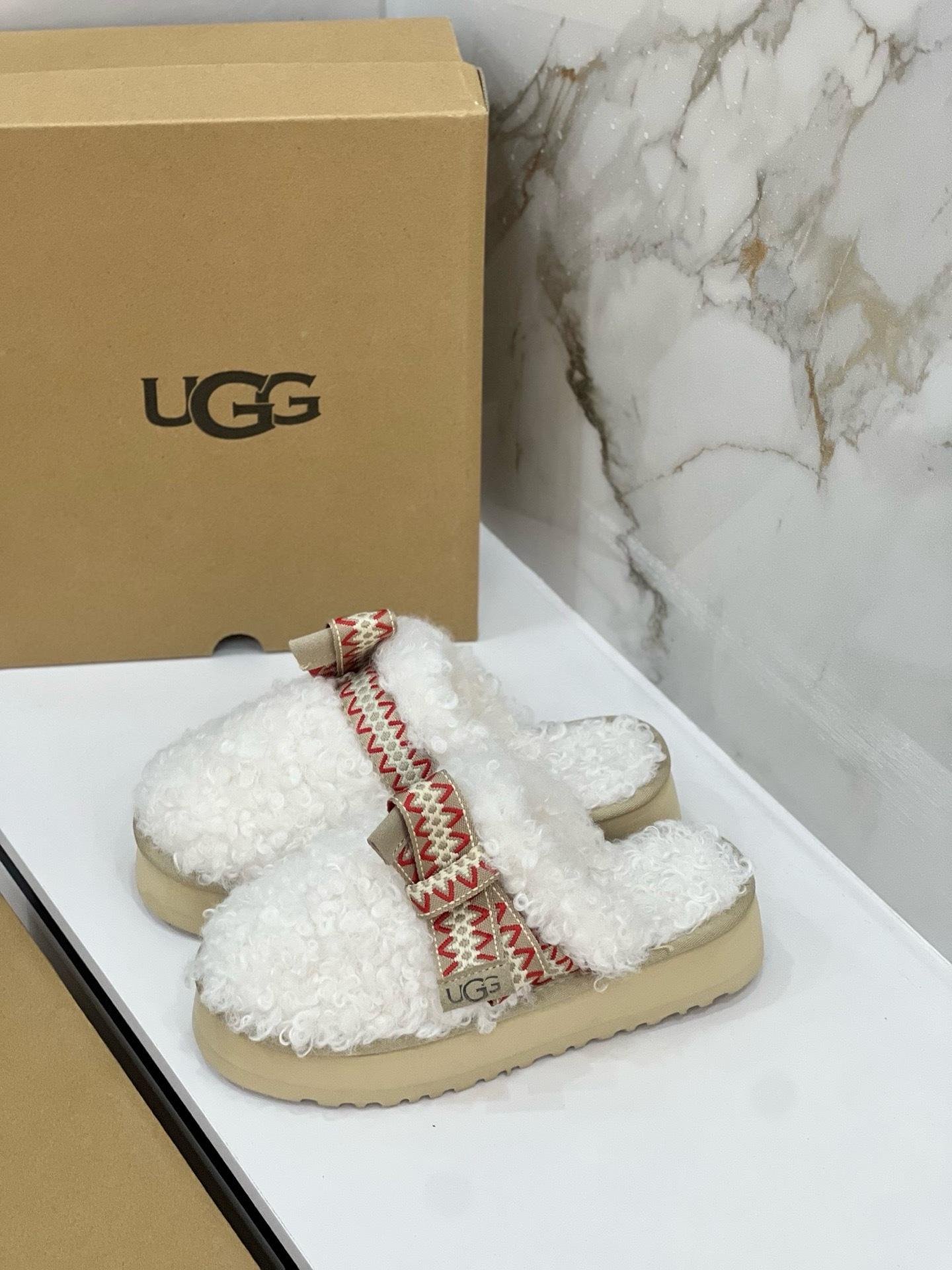 נעלי בית פלטפורמה UGG UGG