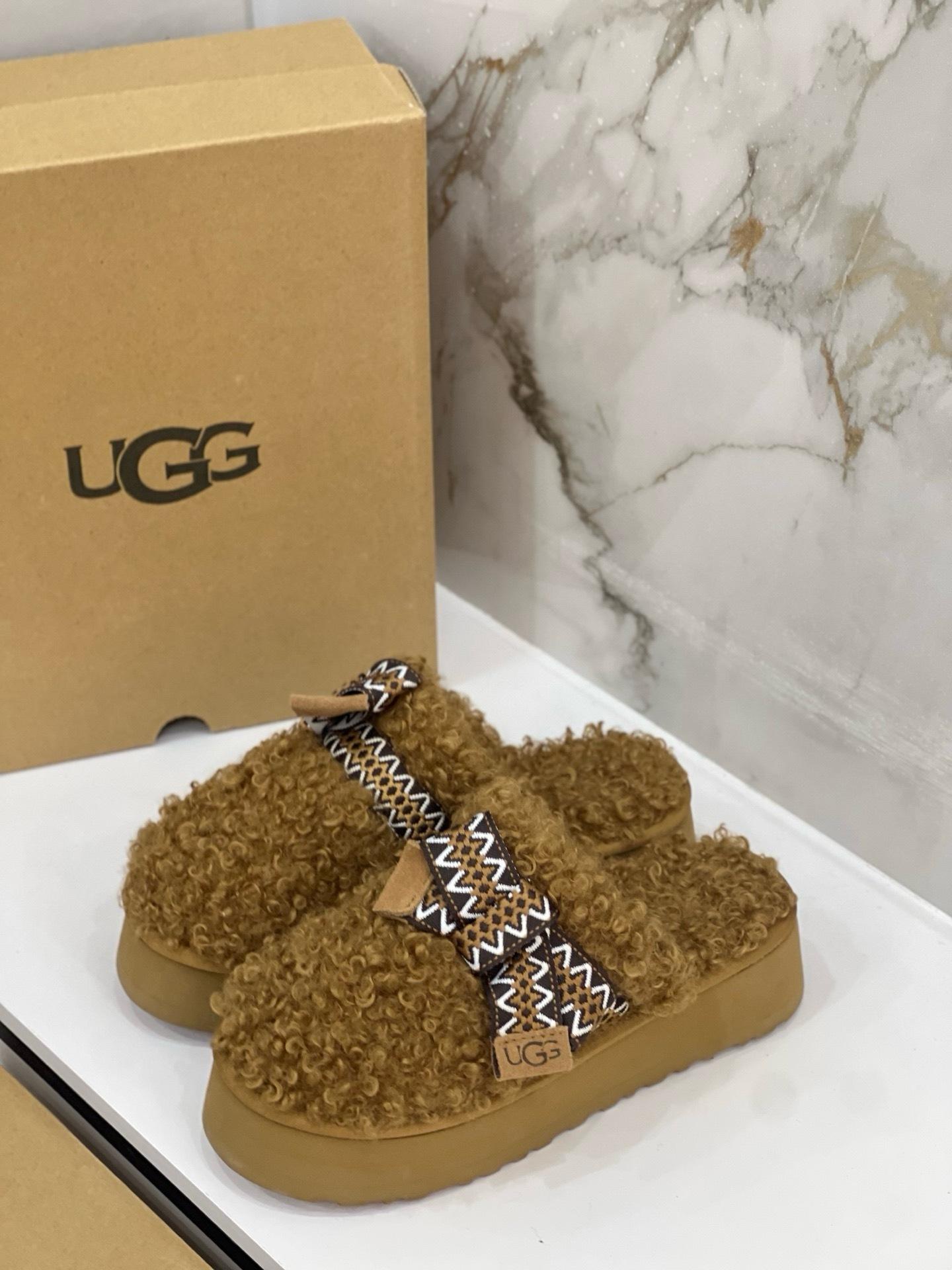 נעלי בית פלטפורמה UGG UGG