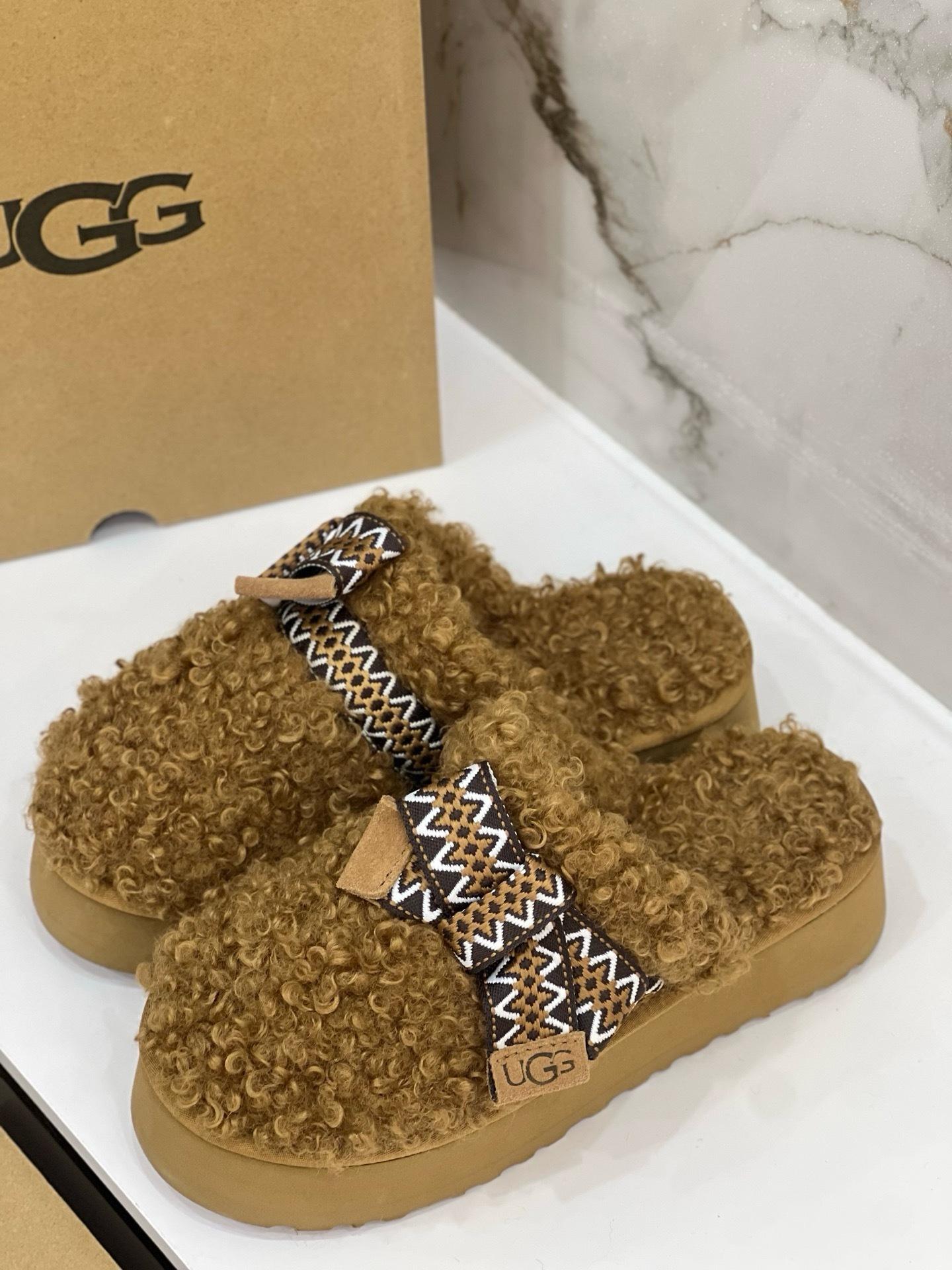 נעלי בית פלטפורמה UGG UGG