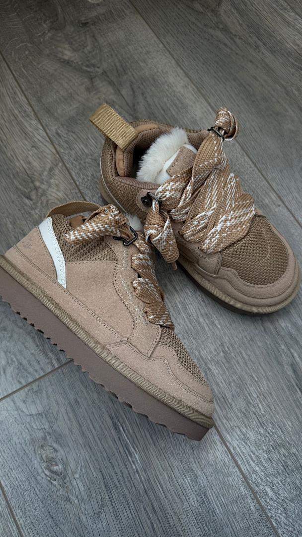 נעליים UGG UGG