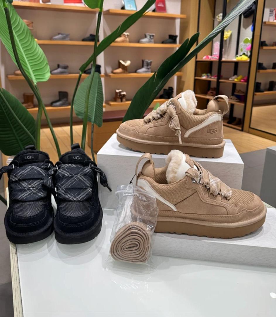 נעליים UGG UGG