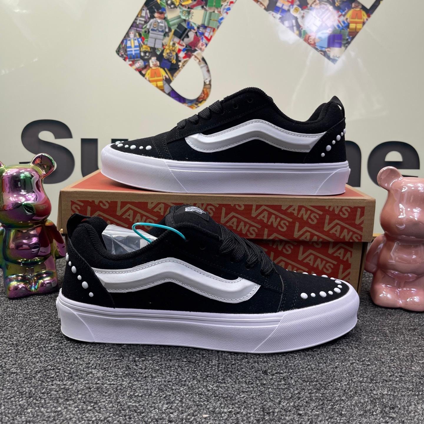 נעלי ספורט Vans Vans