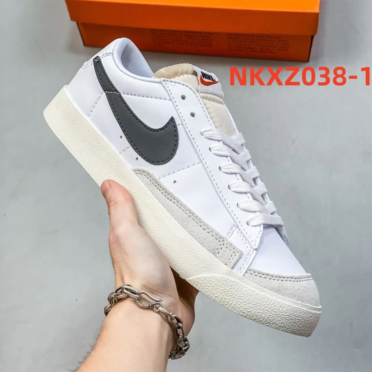 נעלי סניקרס Nike Nike
