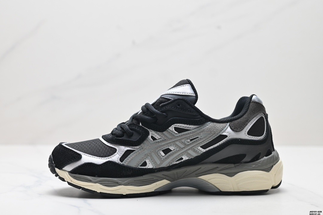 נעלי ספורט ASICS ASICS