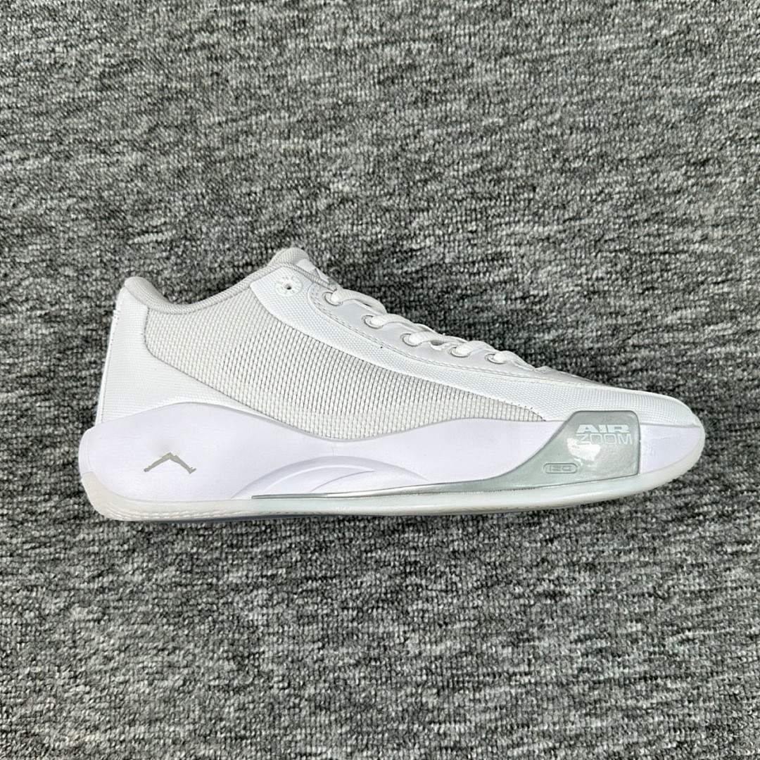 נעליים Nike Nike