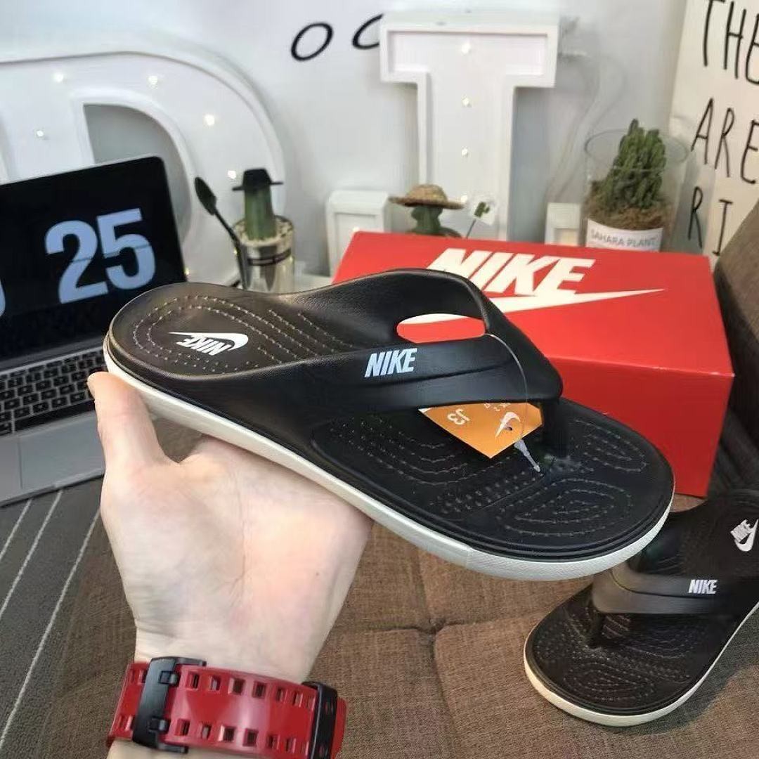 נעליים Nike Nike
