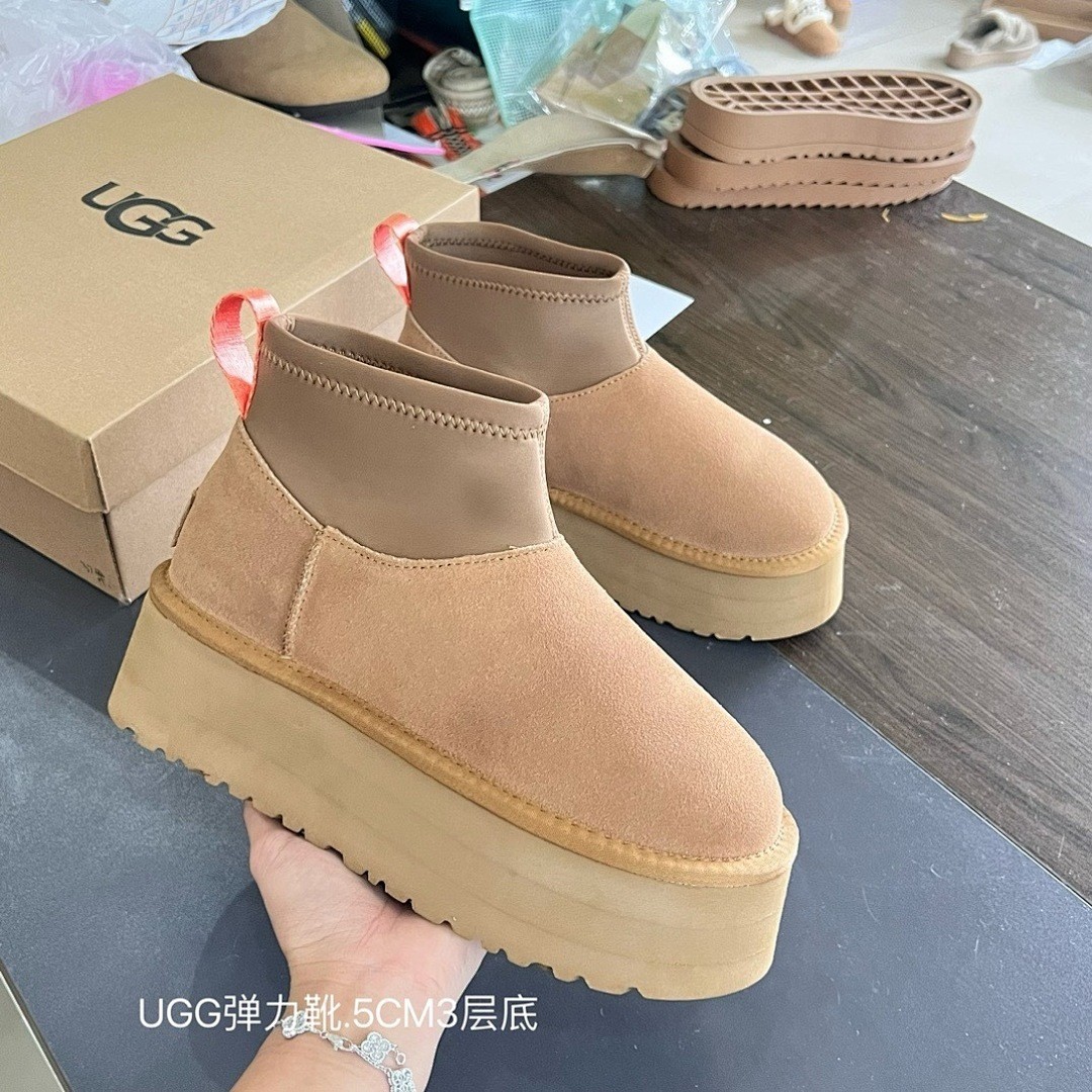נעליים UGG UGG