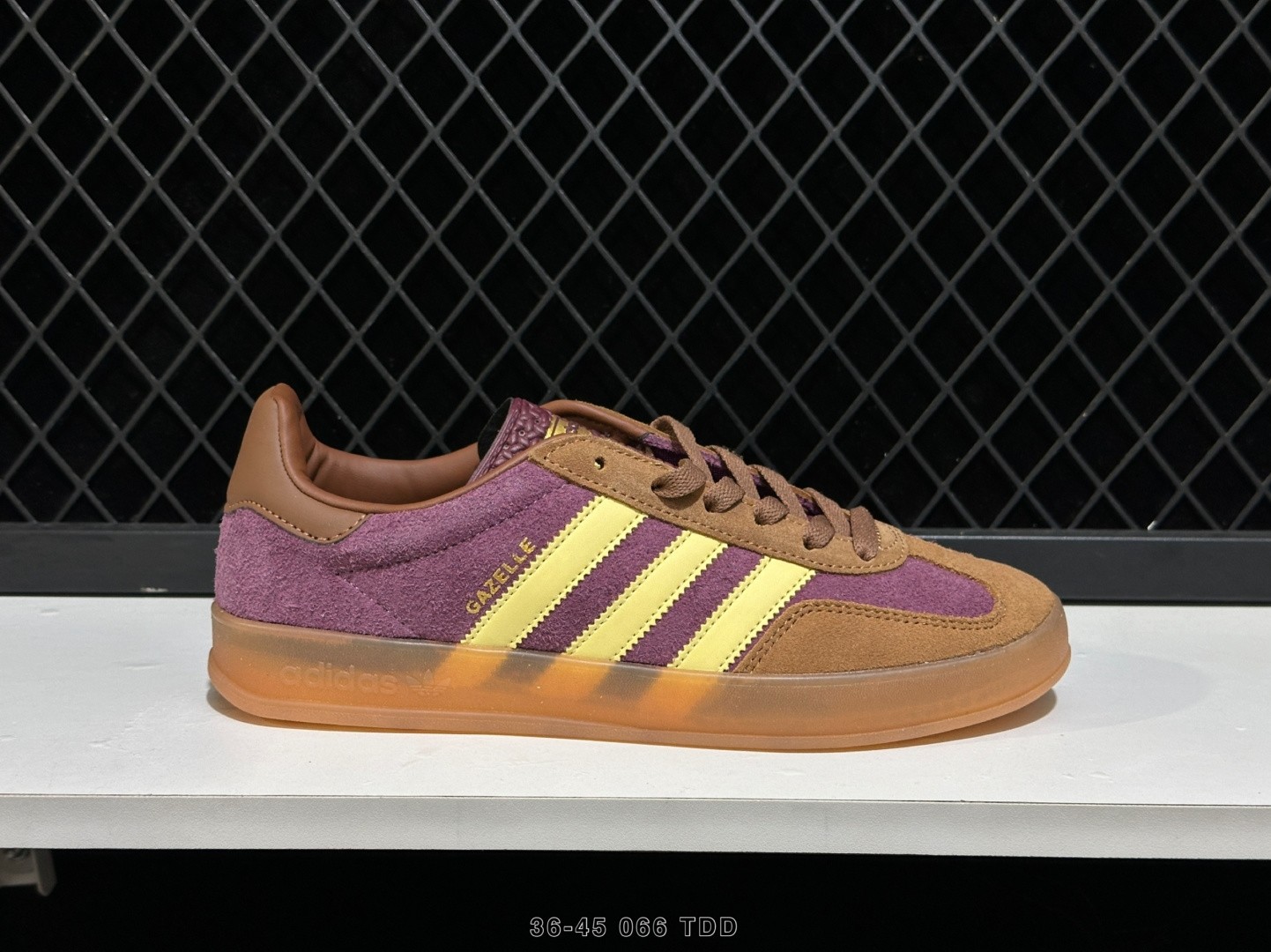 נעלי ספורט Adidas Gazelle Indoor Adidas