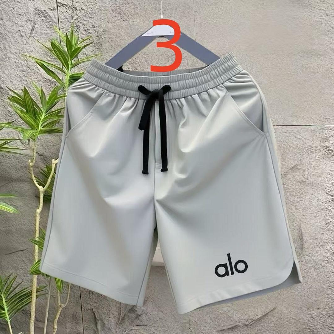מכנסיים קצרים Alo Yoga Alo Yoga