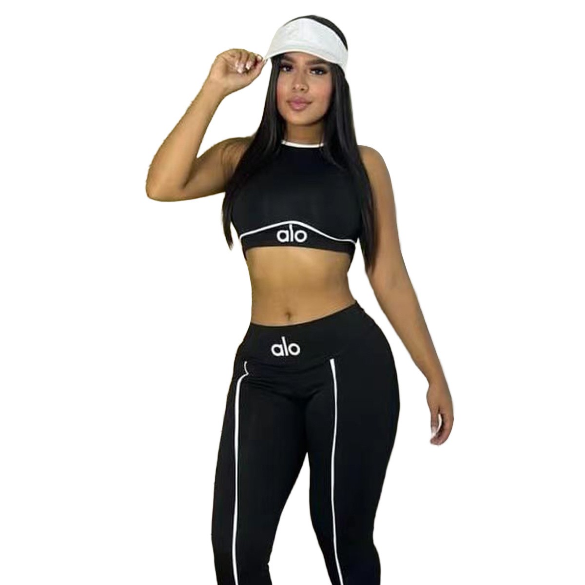 סט אימון Alo Yoga Alo Yoga