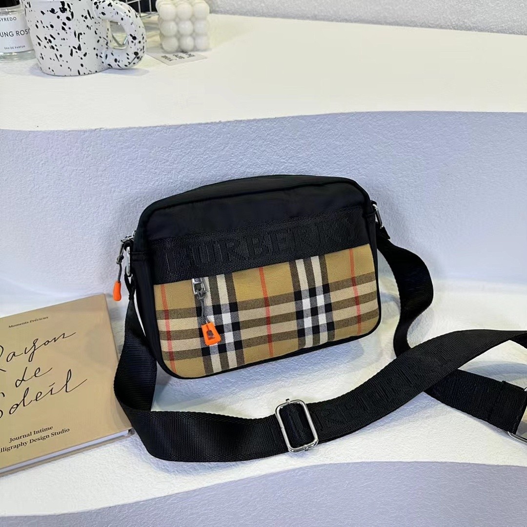 תיק צד Burberry Burberry