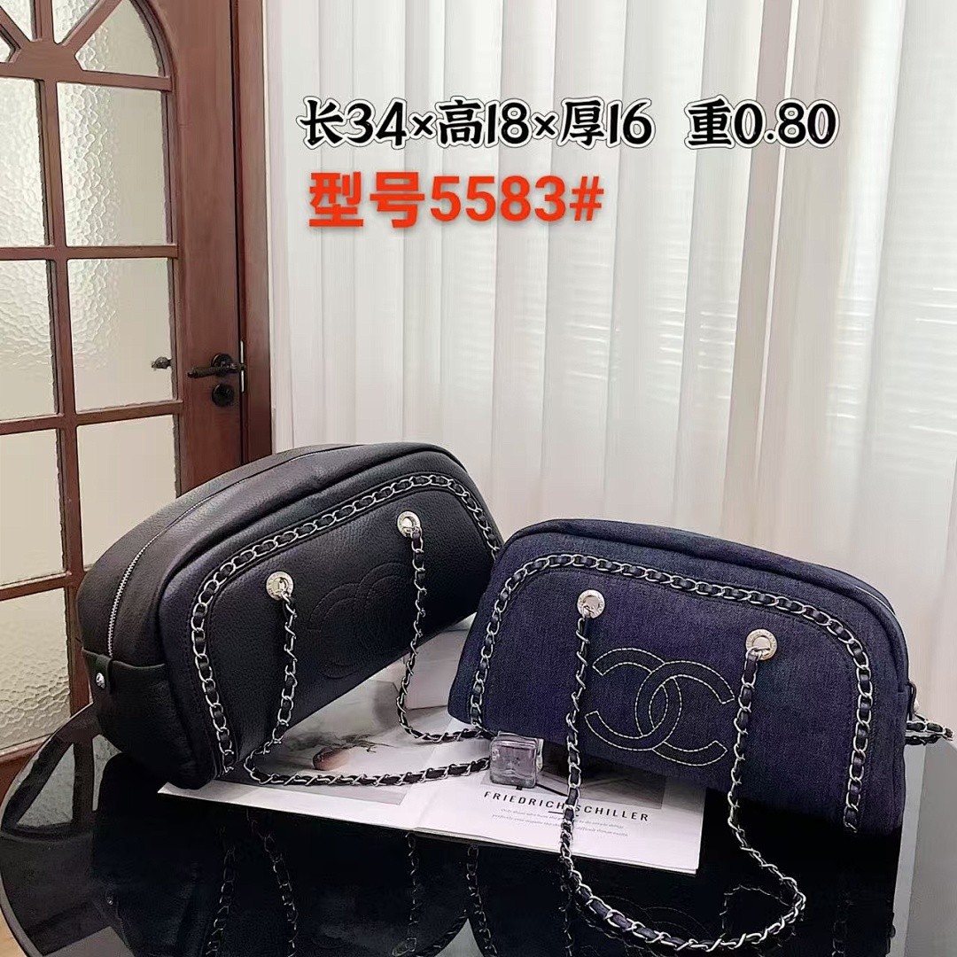 תיק צד Chanel Chanel
