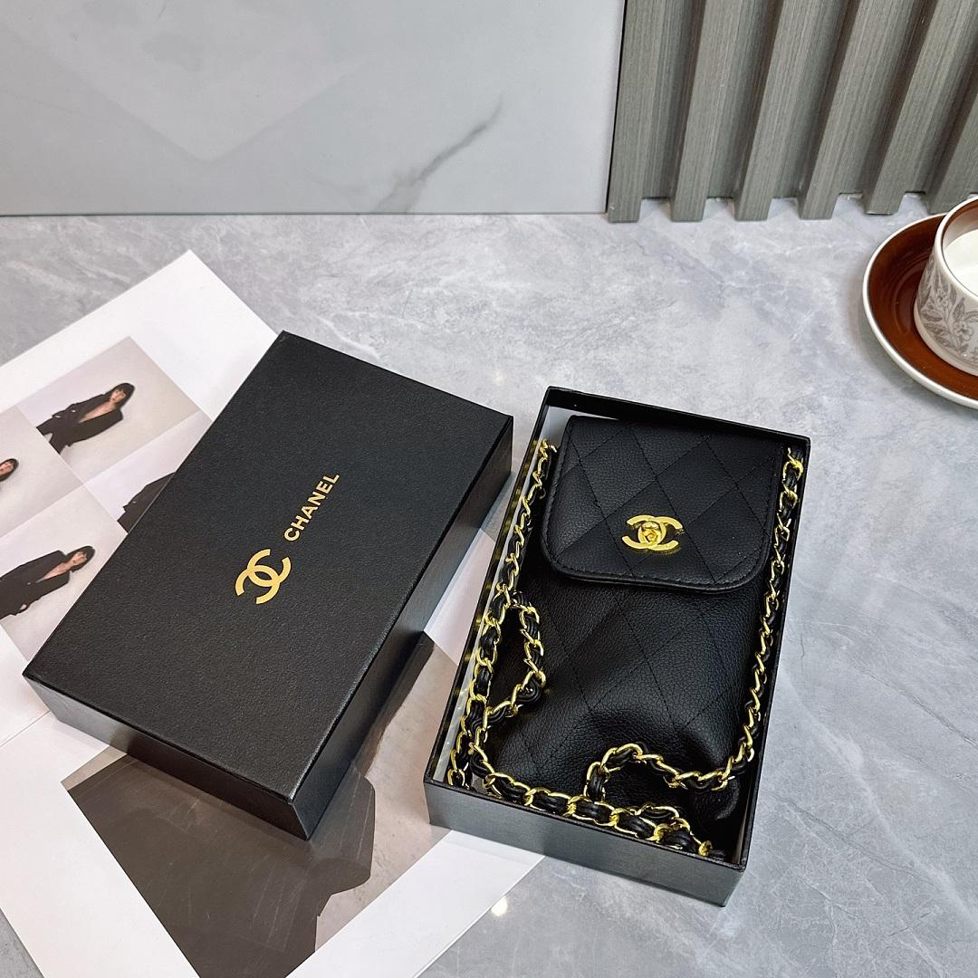 תיק Chanel Chanel