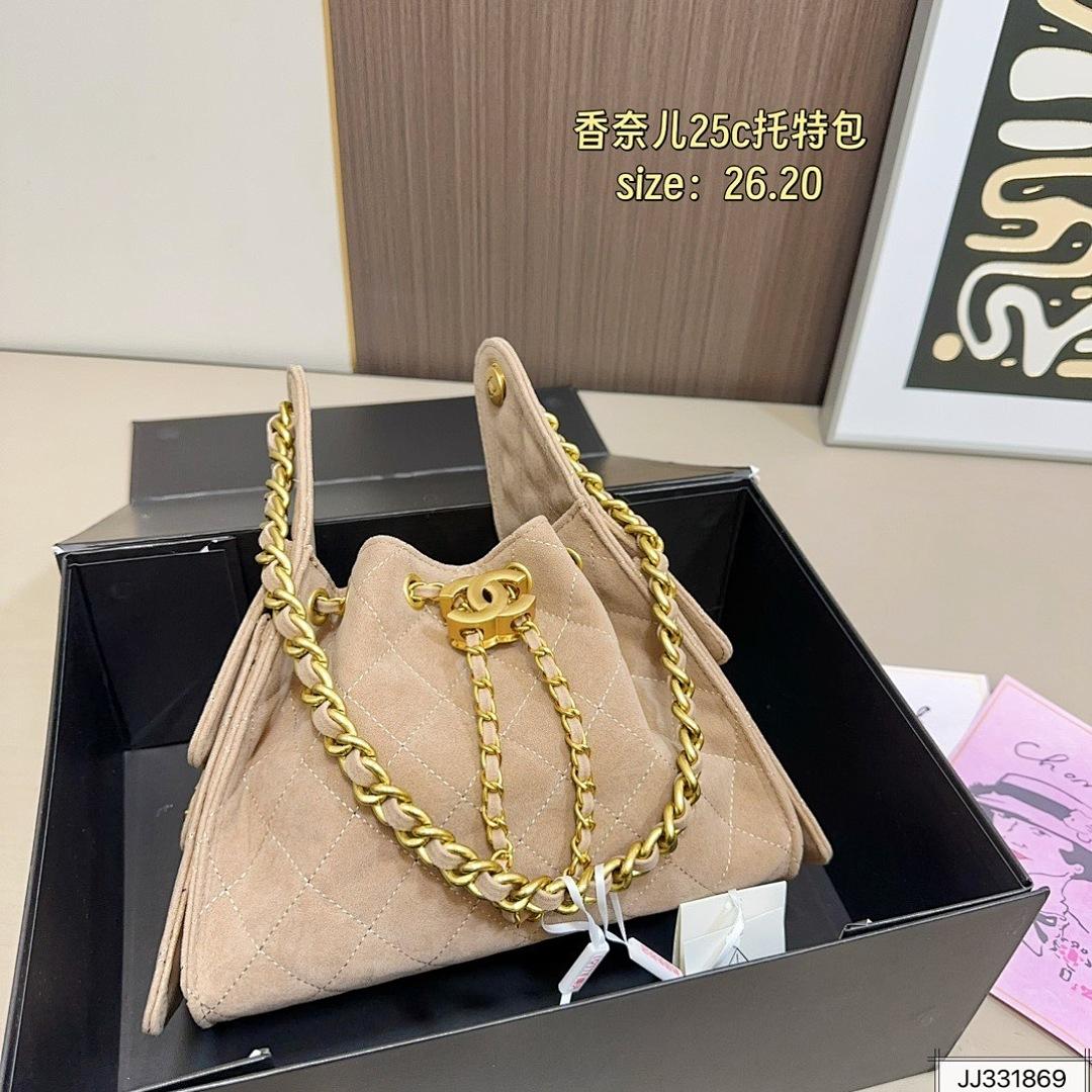 תיק Chanel Chanel