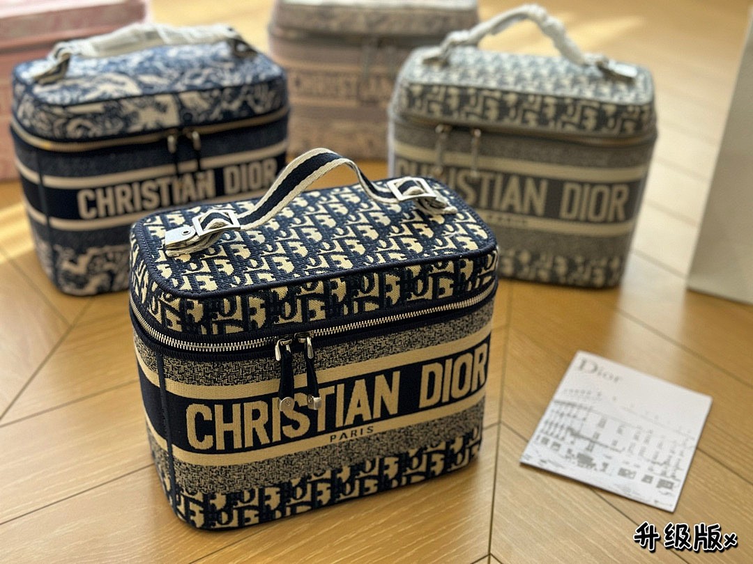 תיק Dior Dior