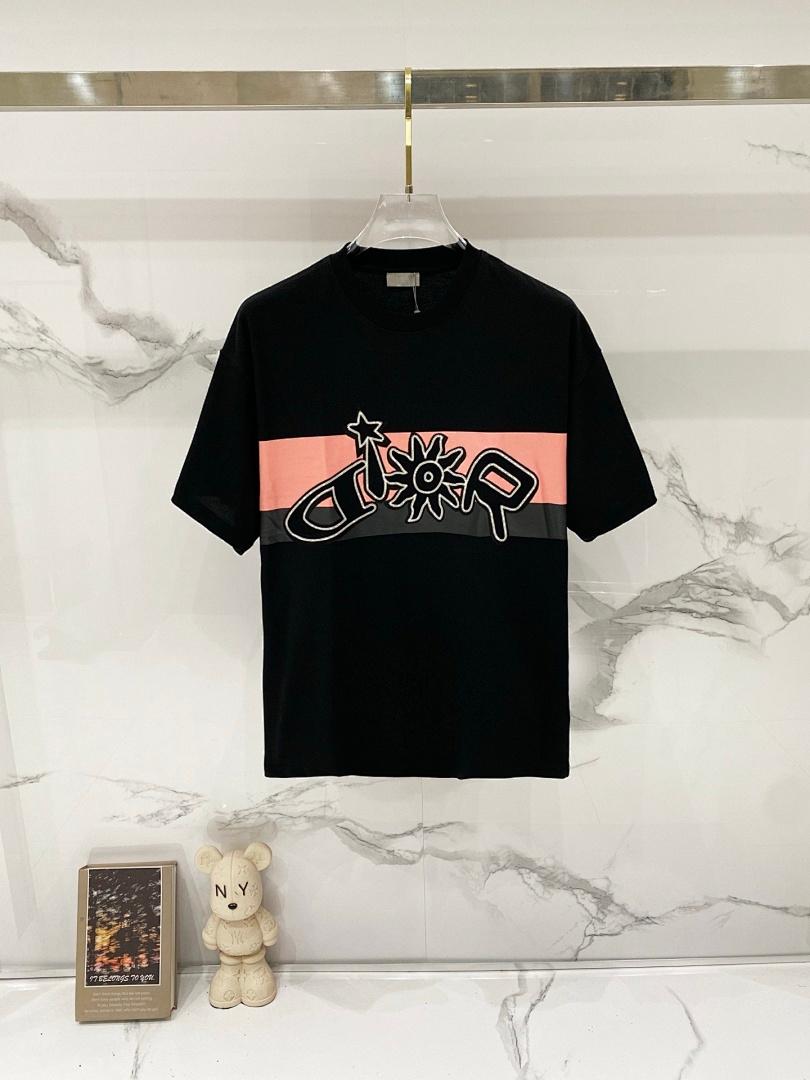 בגד Dior Dior
