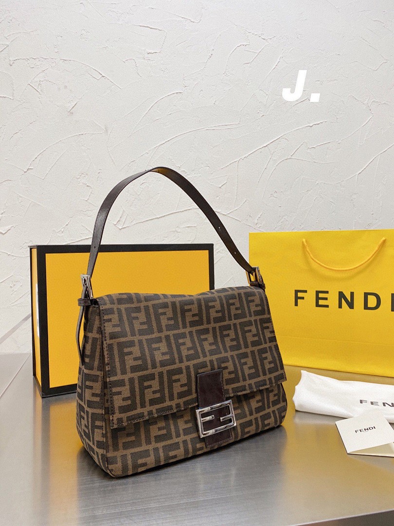 תיק Fendi Fendi
