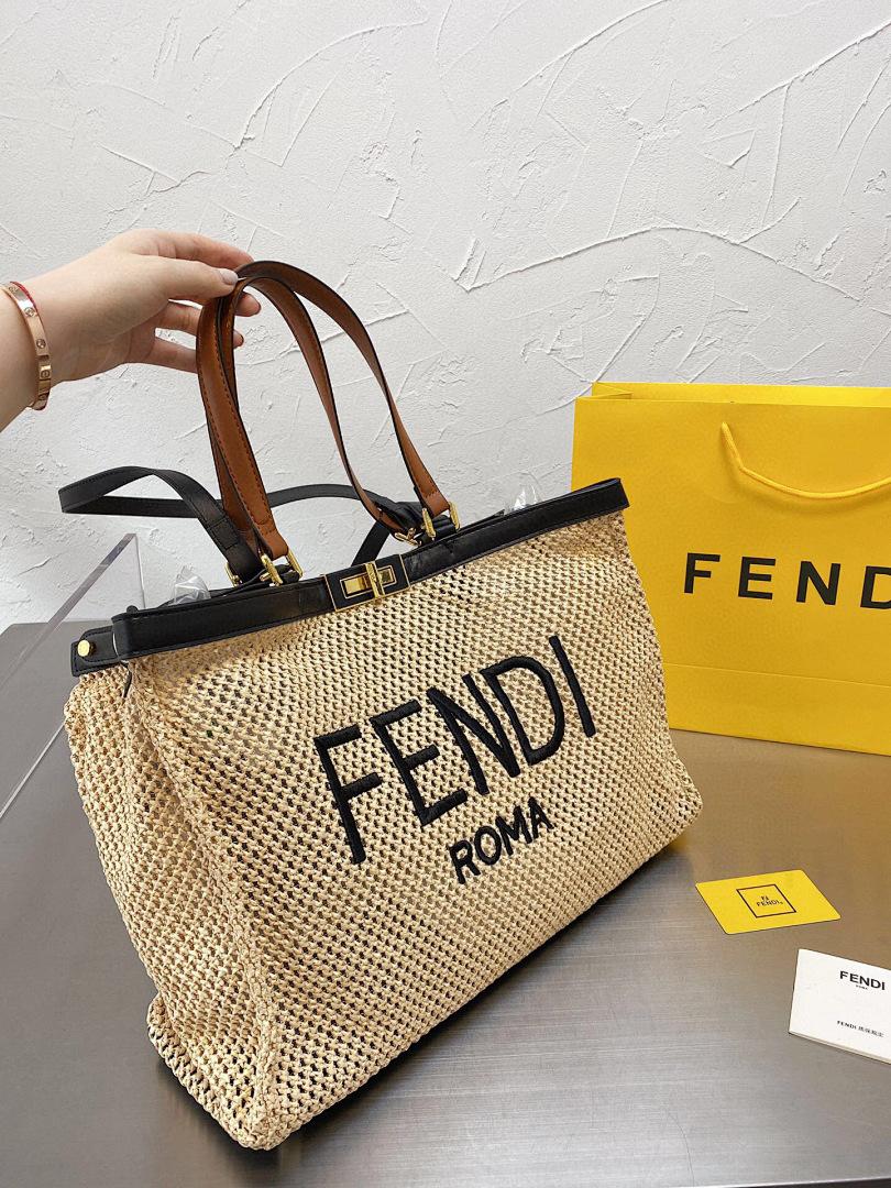 תיק Fendi Fendi